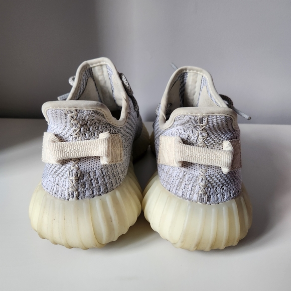 Yeezy Boost 350 v2 static reflective - Picture 4 of 7